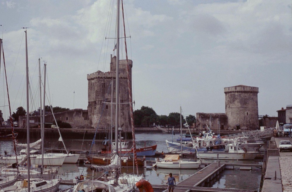 Les tours du vieux port de La Rochelle, sur la façade atlantique